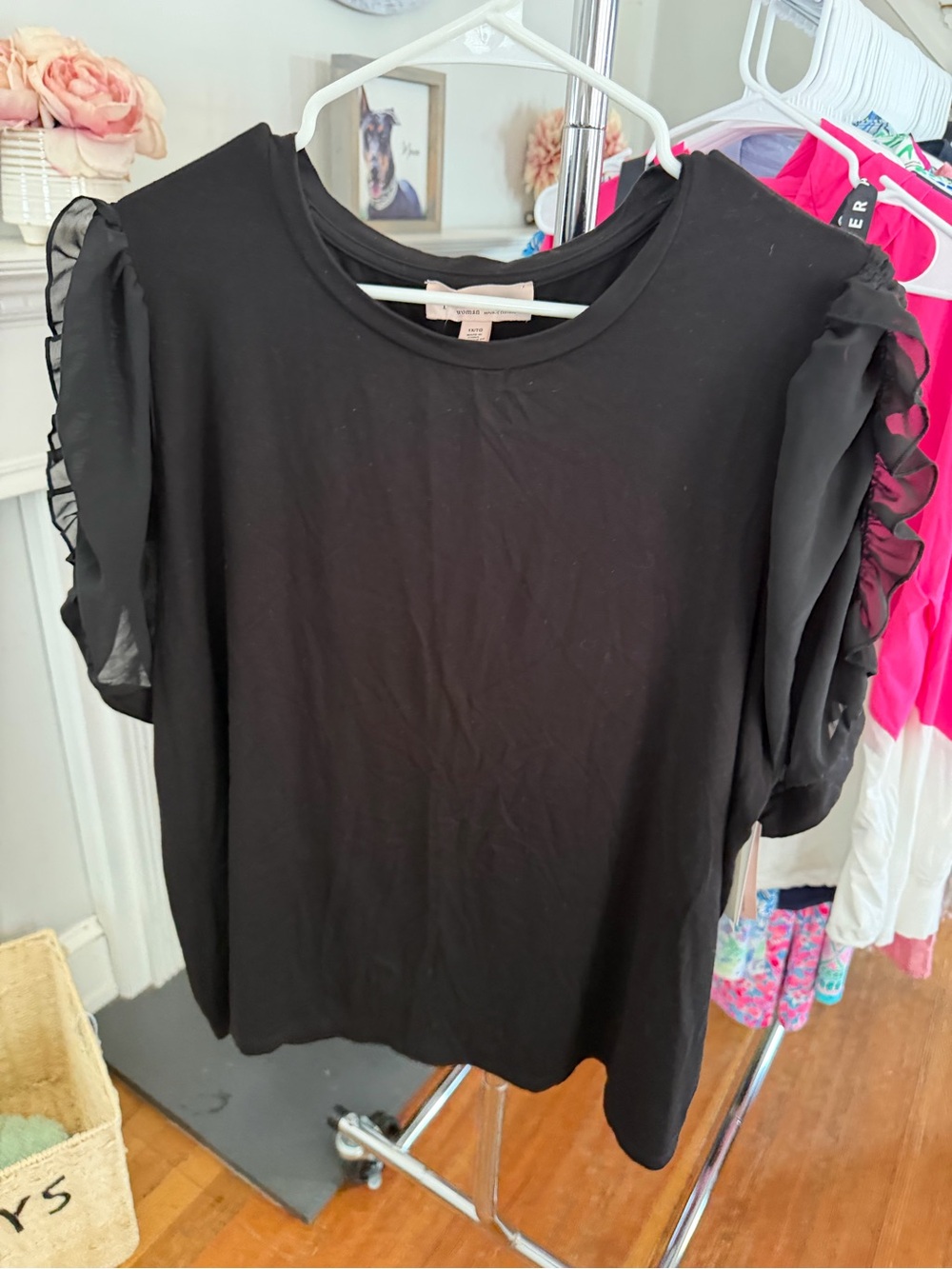 Philosophy Black Crewneck Tee
